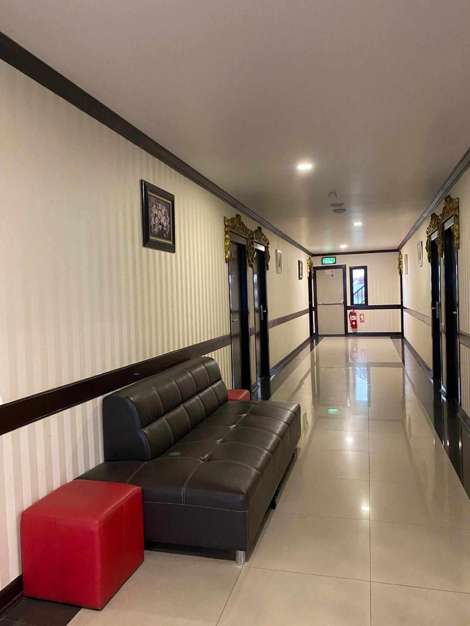 Romena Grand Hotel Chiang Mai Esterno foto