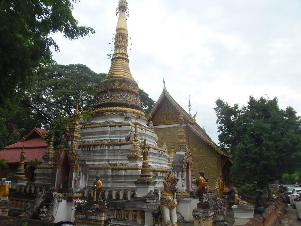 Romena Grand Hotel Chiang Mai Esterno foto